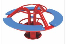 兒童轉(zhuǎn)椅設(shè)備08