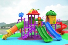 戶外兒童滑梯設(shè)備制造注意事項