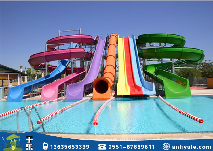 水上組合滑梯 水上組合滑梯