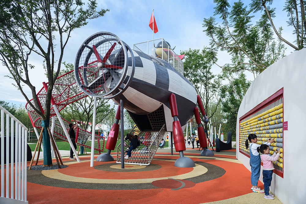 非標(biāo)游樂設(shè)備廠家