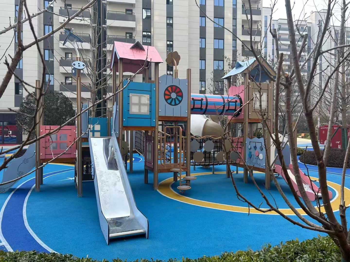 兒童組合滑梯游樂(lè)設(shè)備廠家 兒童組合滑梯游樂(lè)設(shè)備廠家