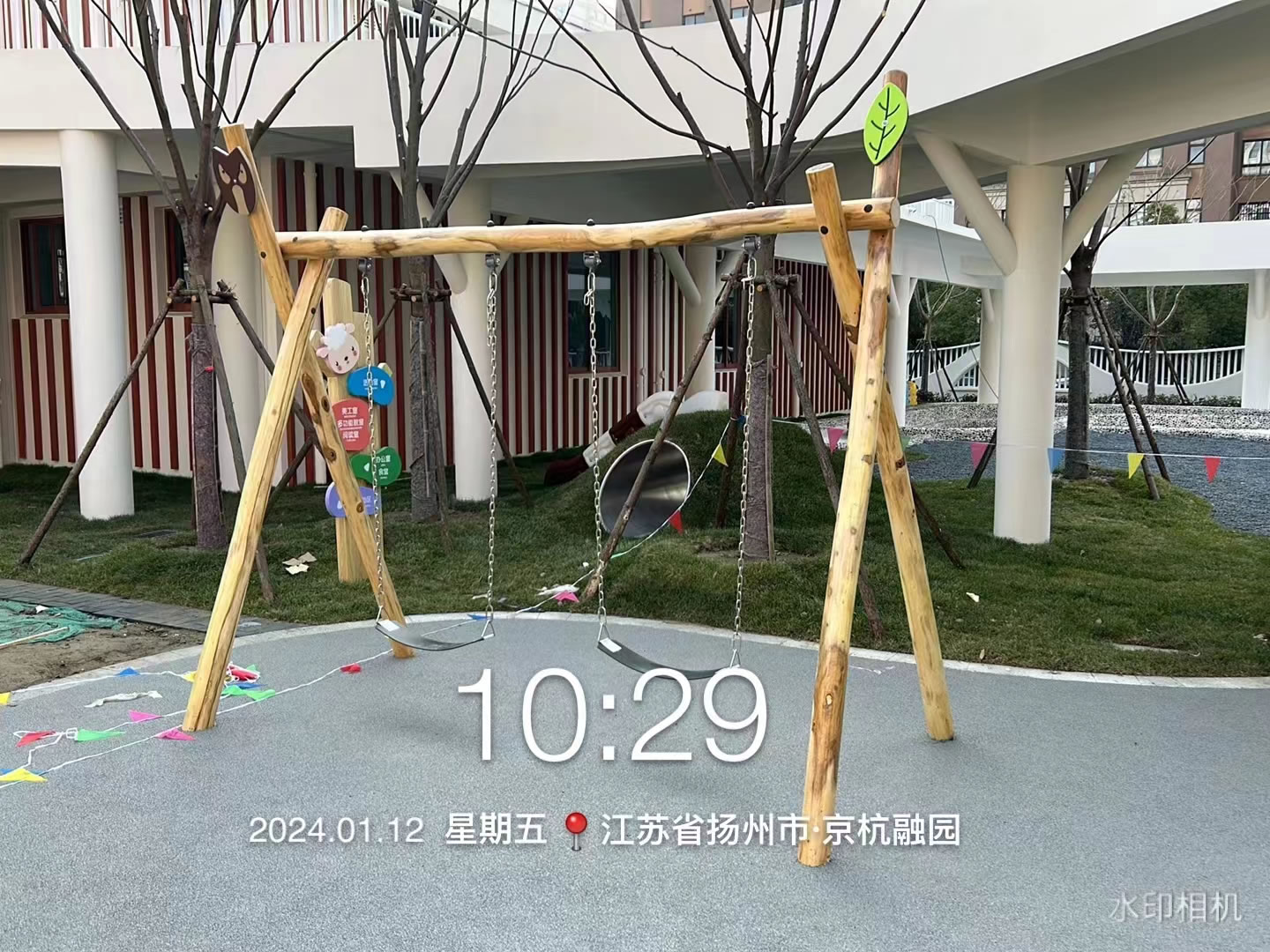 戶外秋千網(wǎng)紅秋千 戶外秋千網(wǎng)紅秋千