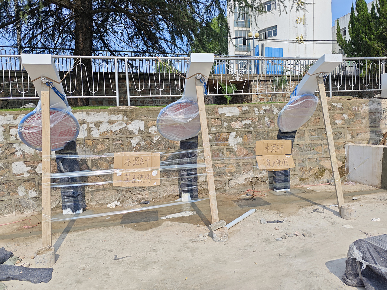 戶外秋千設(shè)備廠家 戶外秋千設(shè)備廠家